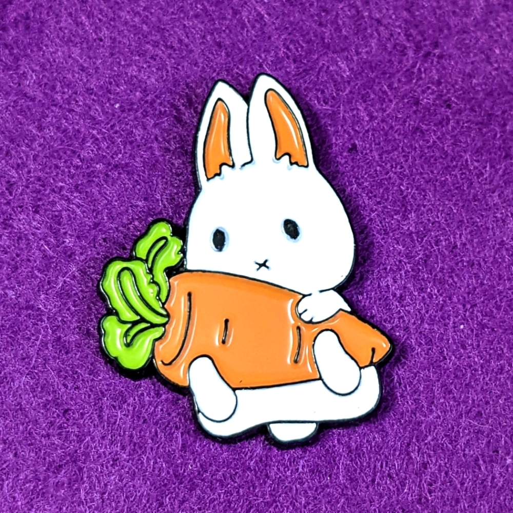 🐇🥕Cute Rabbit & Carrot Pin